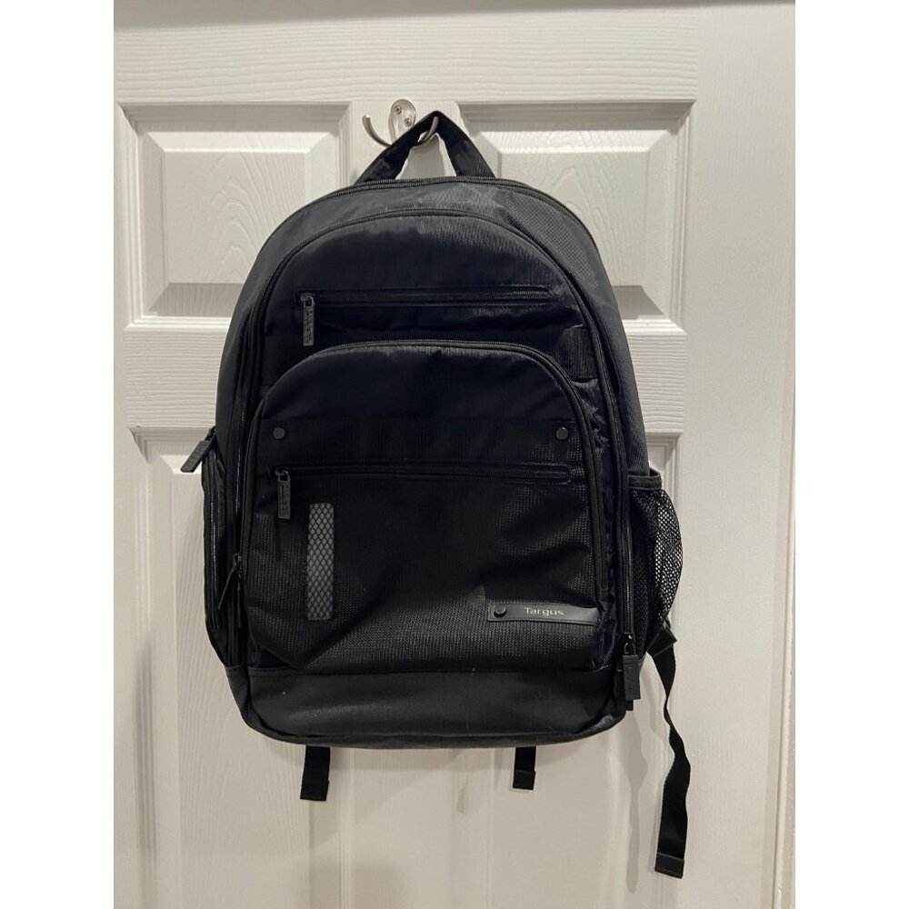 NEW Targus Smart Laptop Bag